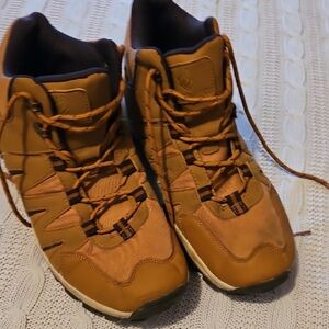 Men's Size 11 Tan Lace Up Boots